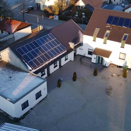 Hecht Apartments Mallersdorf-Pfaffenberg Exterior foto